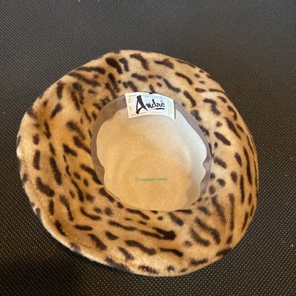 Vintage hat in original box - Picture 3 of 8